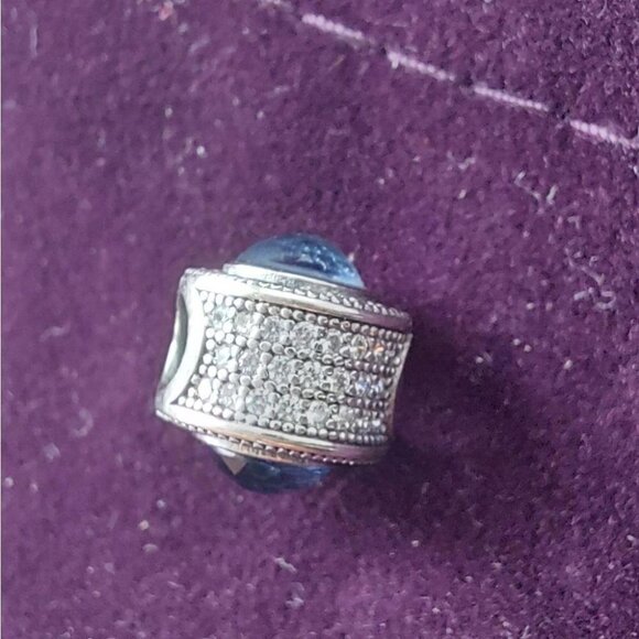 925 Sterling Silver Crown Charm - Picture 4 of 8